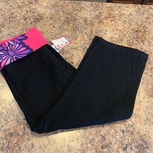NWT! Old navy capris